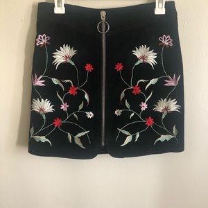 Zara floral print black mini skirt